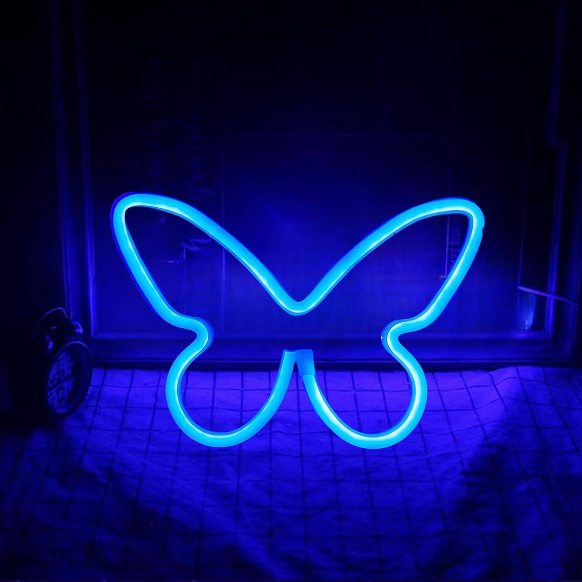 1 Pcs Butterfly Neon Signs，USB or 3-AA Battery Powered Neon Light or Party, Birthday, Wedding, Bedroom Wall Bar, Bedroom, Indoor,Christmas Gifts