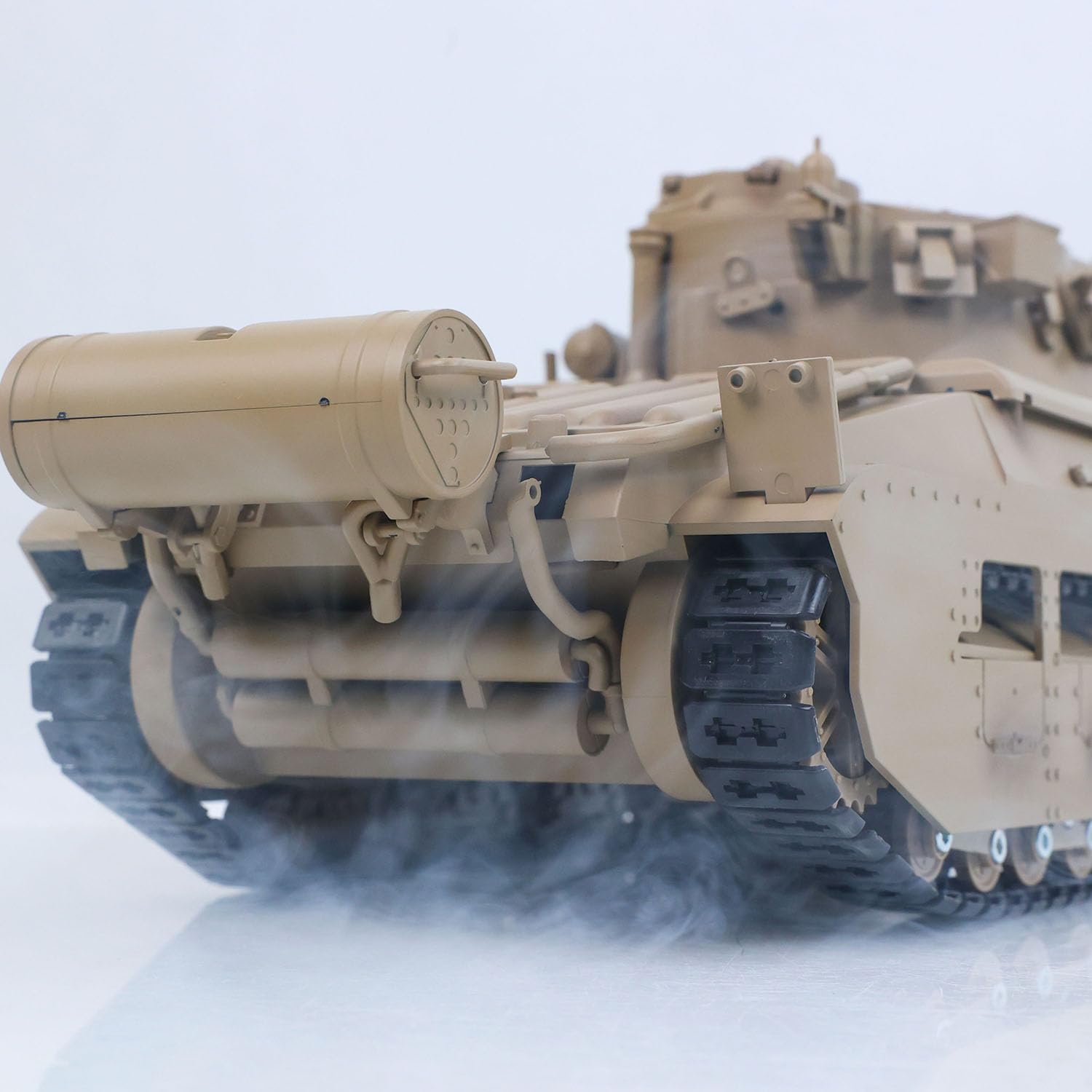 TOUCAN RC HOBBY Tongde 1/16 fern gesteuerter Militär Panzer Matilda III IV Revolver Rotation 320 Grad IR-Lichter klingt RC Elektro Modell Rauche inheit