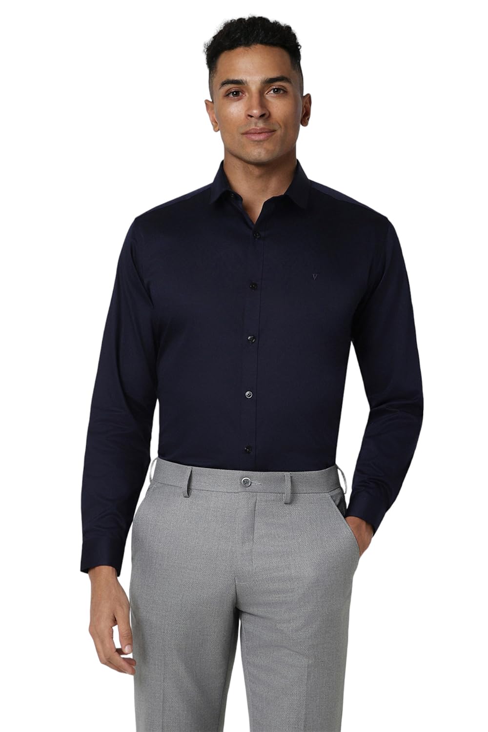 Van HeusenMen's Cotton Solid Slim Fit Shirt