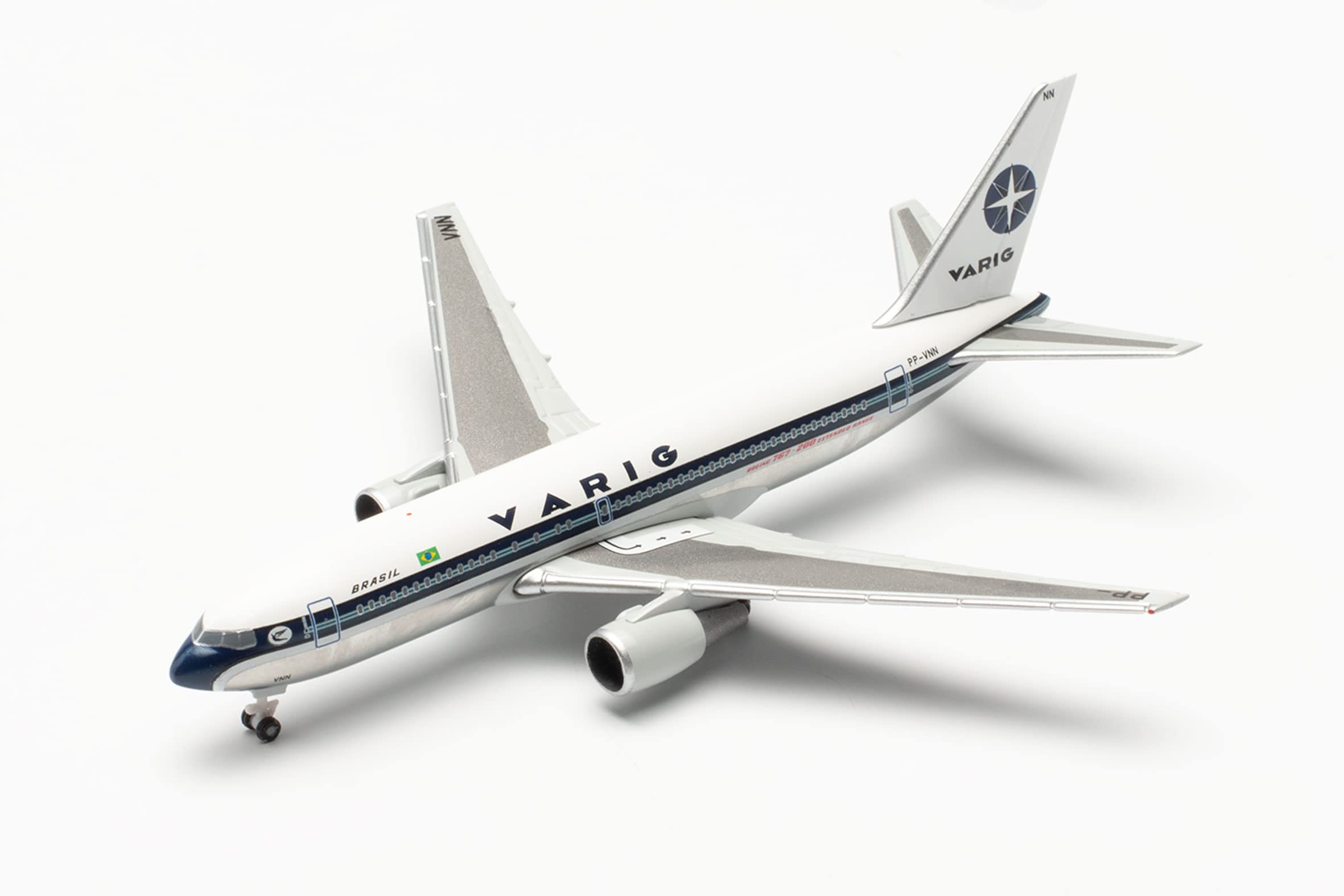 herpa Varig Boeing 767-200 Model Plane, PP-VNN, Scale 1:500, Model Making Aircraft - Image 4
