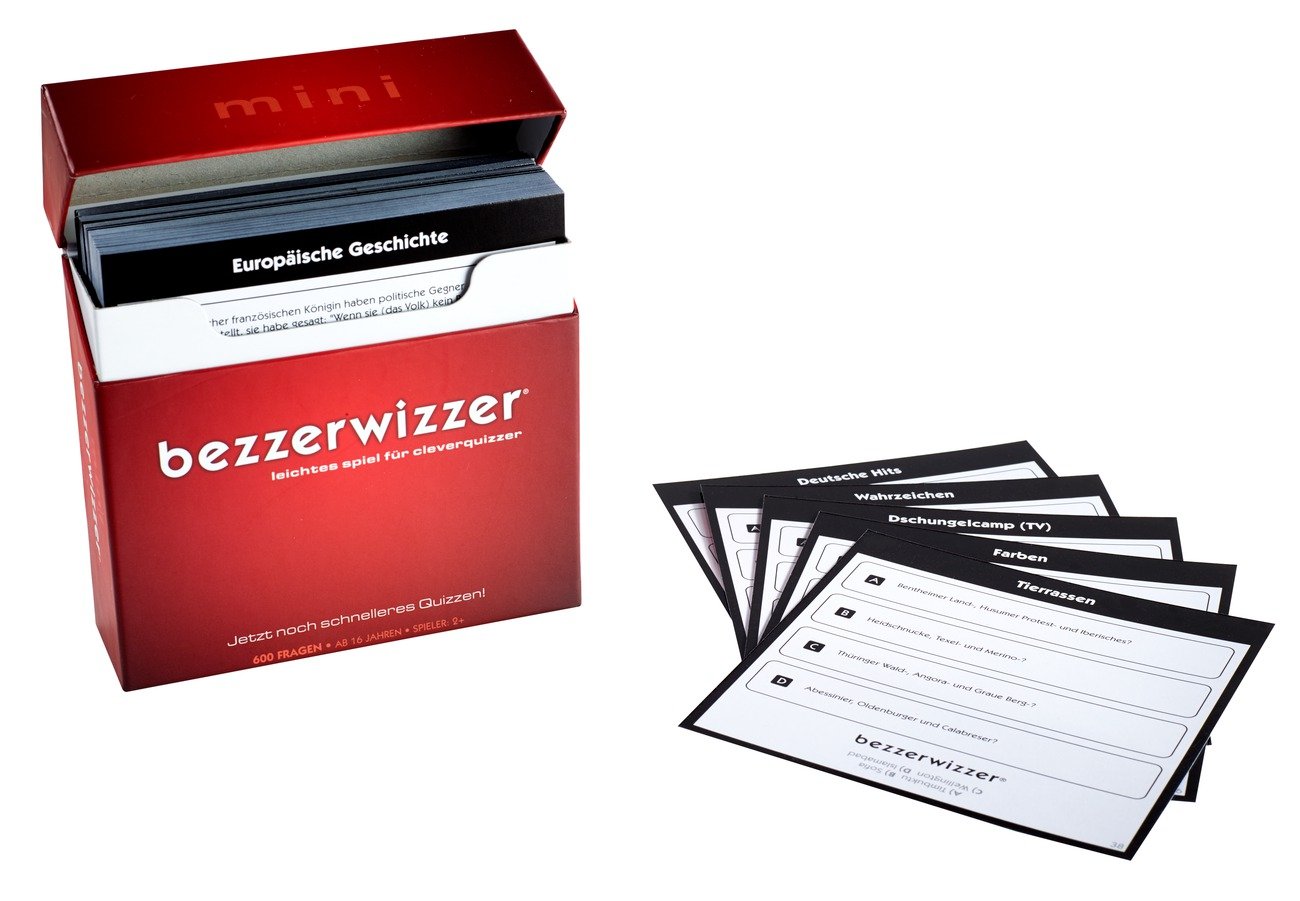 Bezzerwizzer Fußball Kartenspiel – Gedächtnisspiel Für Erwachsene & Jugendliche Ab 12 Jahren