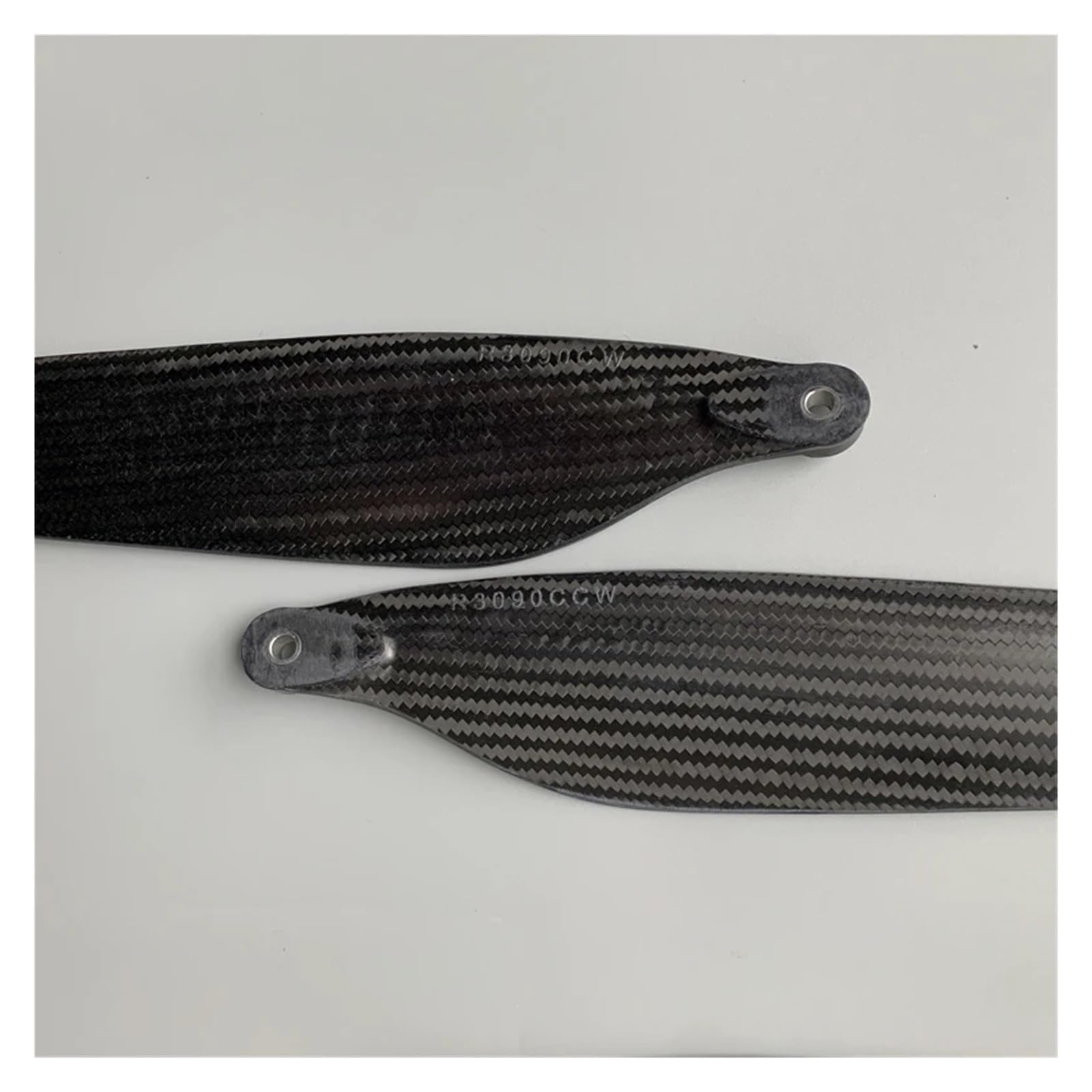 Hélice de fibra de carbono 3090 de 30 pulgadas en sentido horario/antihorario for drones de protección agrícola H-X8.(2pcs CW and CCW)