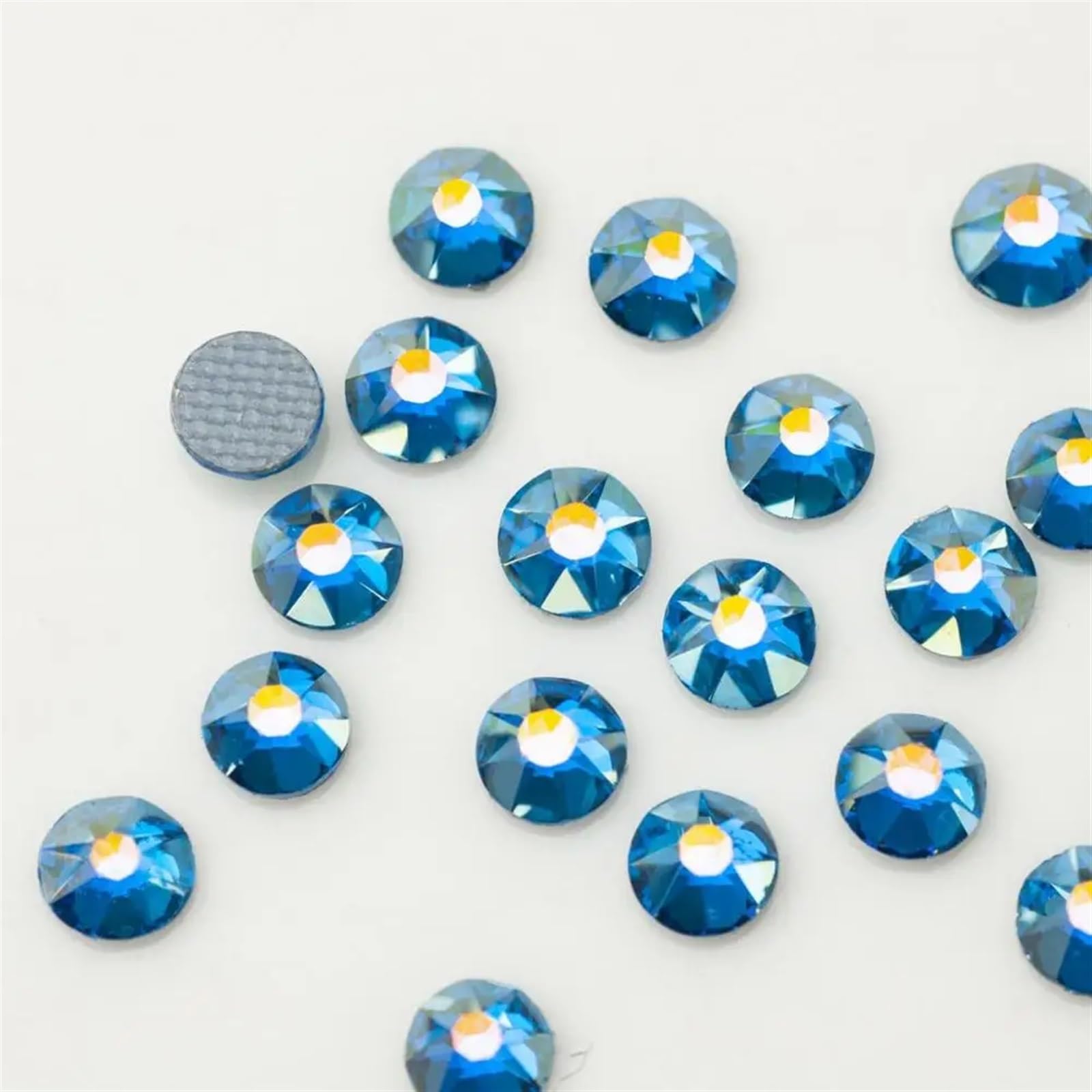 Strass Termoadesivi Hotfix strass colori AB calore ferro sui vestiti cristalli cucito lavoro manuale artigianato con diamanti fai da te(Siam AB,SS20 1440pcs)