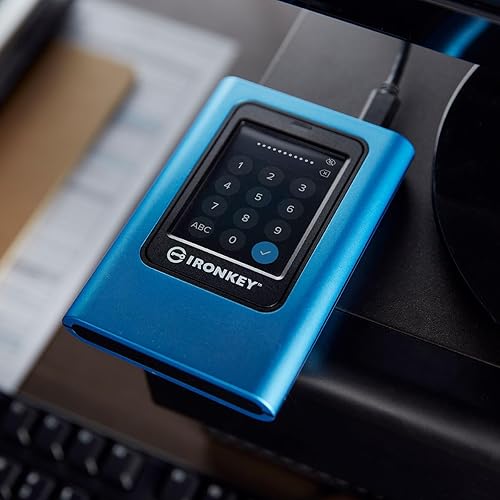 Miniatura 5 de Kingston IronKey Vault Privacy 80 960GB SSD externo  FIPS 197  XTS-AES 256GB cifrado  PIN de pantalla táctil  Protección de datos segura