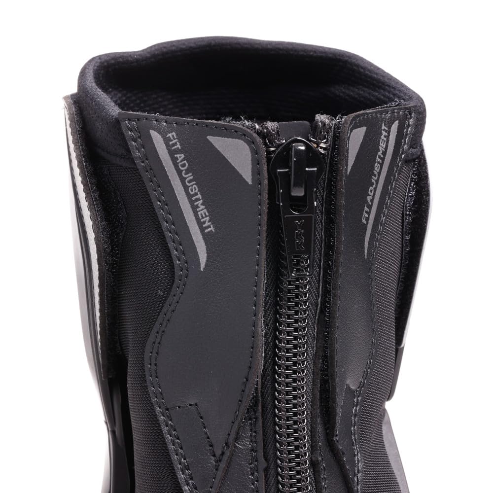 Dainese Herren Nexus 3 in & Out BootsSport Motorradstiefel mit Axial Distorsion Control System Knöchelschutz und Abnehmbarem Schienbeinschutz IN OUT