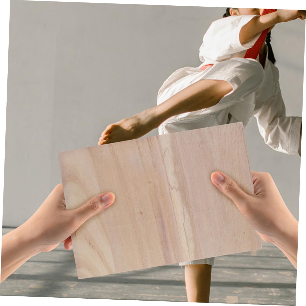 GANAZONO 10pcs Taekwondo Practice Boards Durable Karate Breaking Boards for Beginners Portable Training Targets for Martial Arts for Boy Girl and Adults