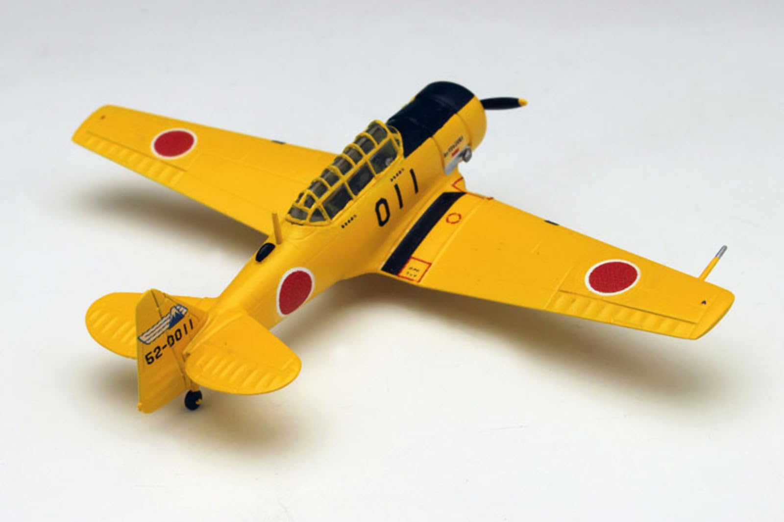 Amazon | プラッツ 1/144 航空自衛隊 T-6テキサン(2機セット