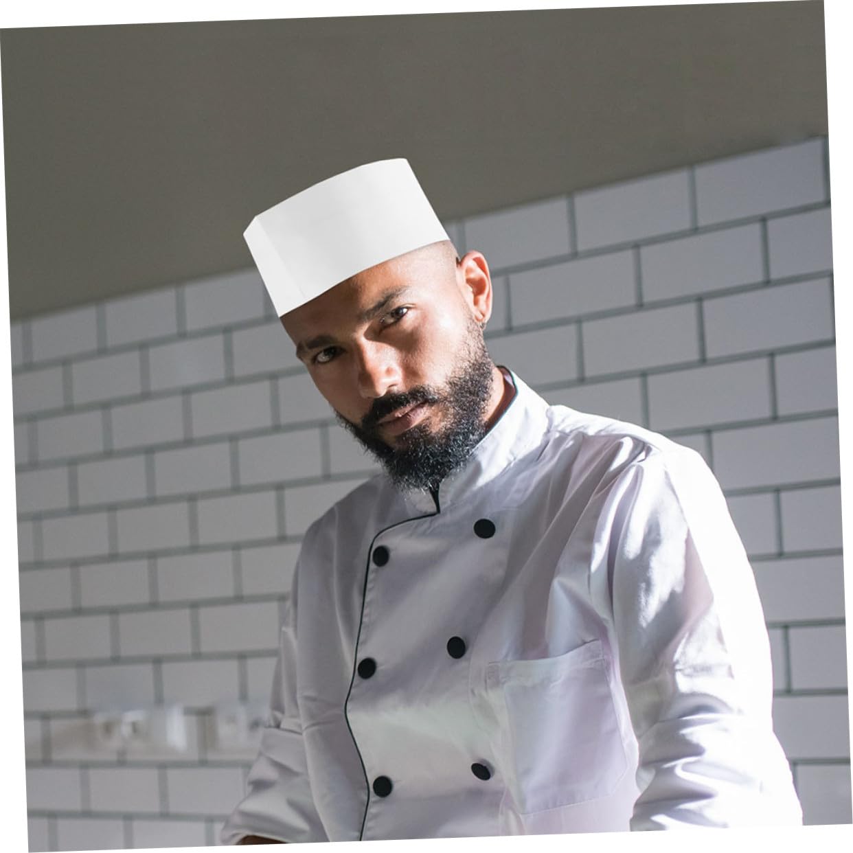 50 Piezas Sombreros de Chef Unisex Gorras Desechables para Cocina Profesional Material Transpirable y Resistente para Hombres y Mujeres Restaurantes