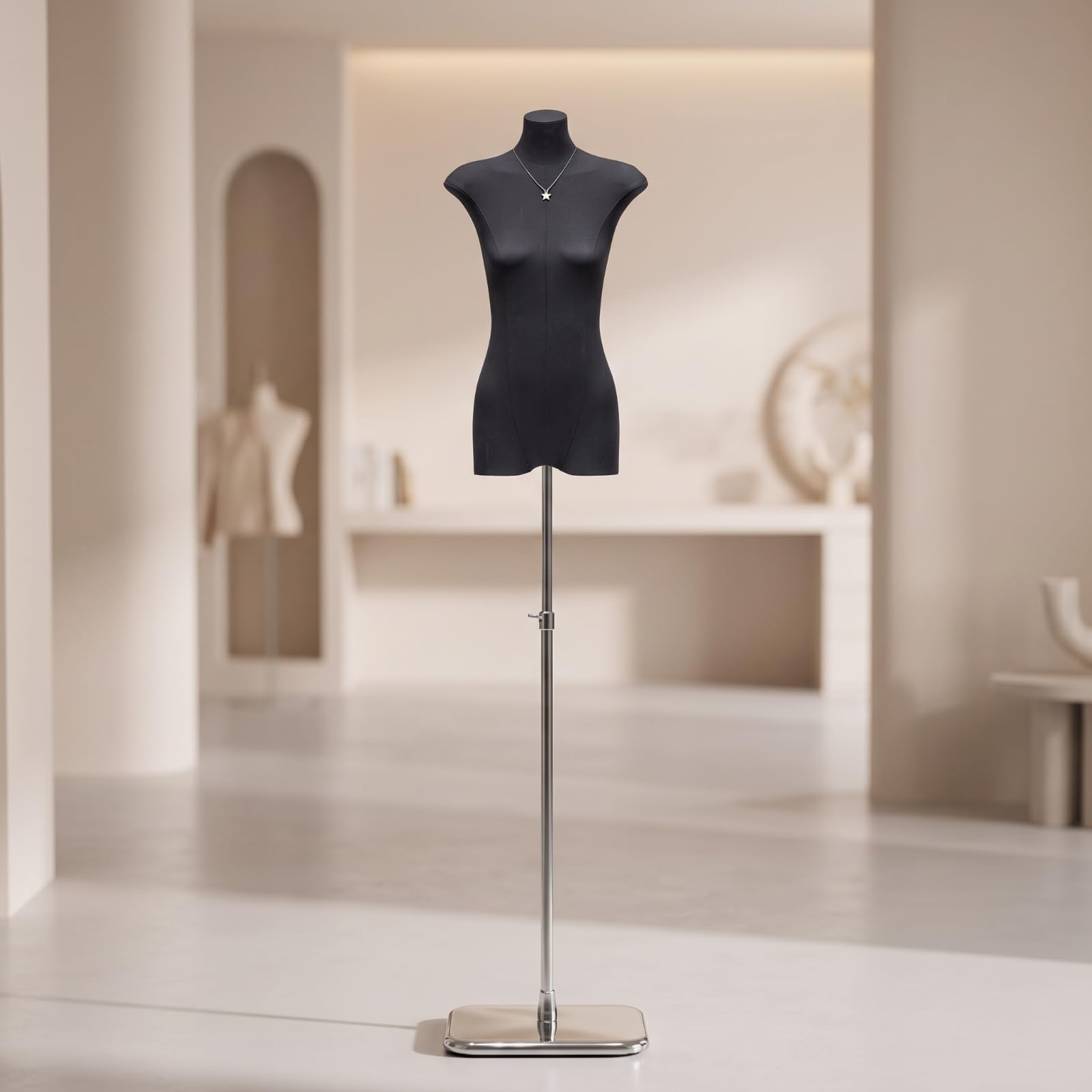 Manichino Donna Torso Espositore , Nero , Base A Triangolo Grande, Asta Telescopica 1,2 Metri, Senza Mani