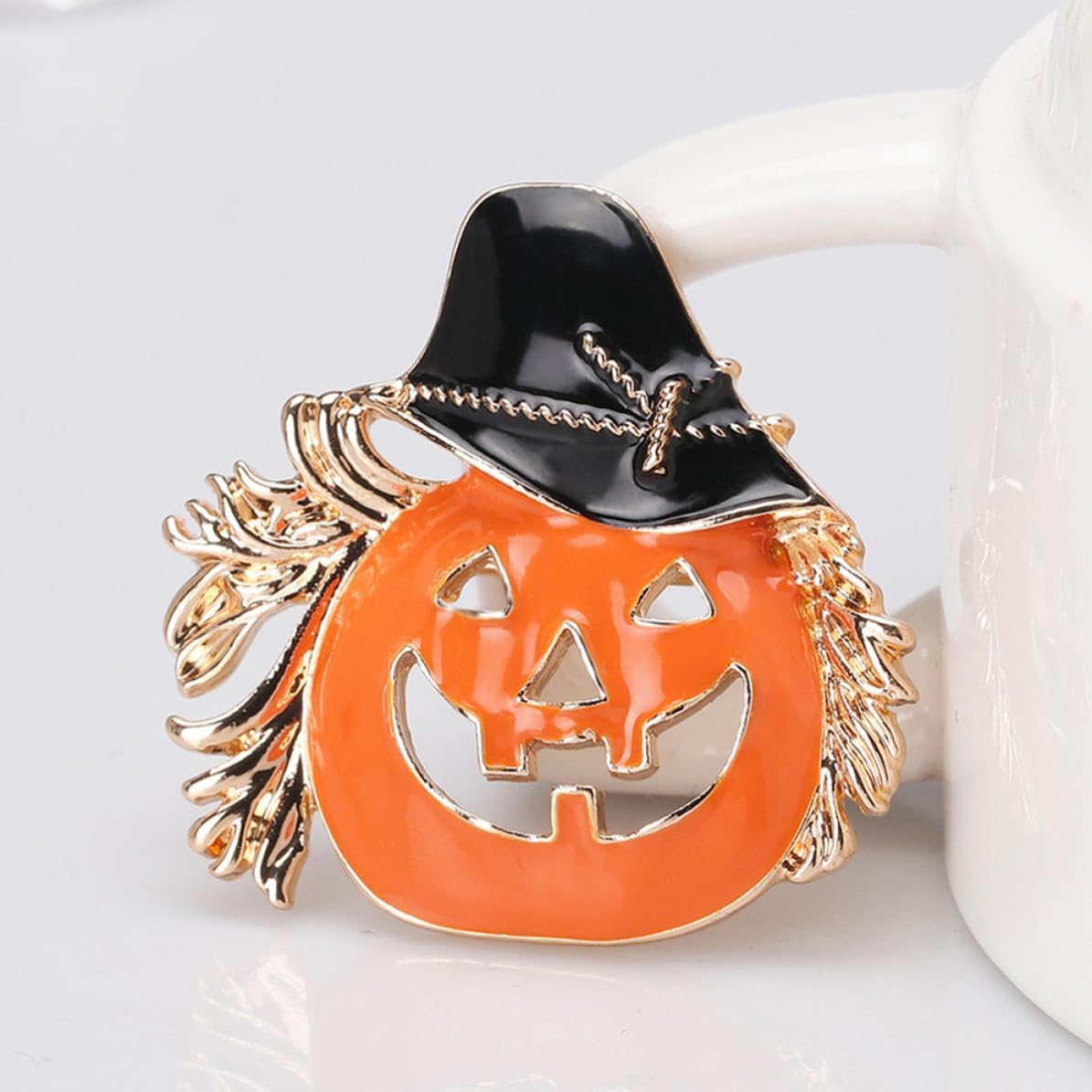 VILLCASE Brooches Alloy Halloween 4pcs Cartoon Pumpkin-shaped Pins and Easy to Put and Take for Clothes and Backpacks Party Supply Daily Outfit Accessory