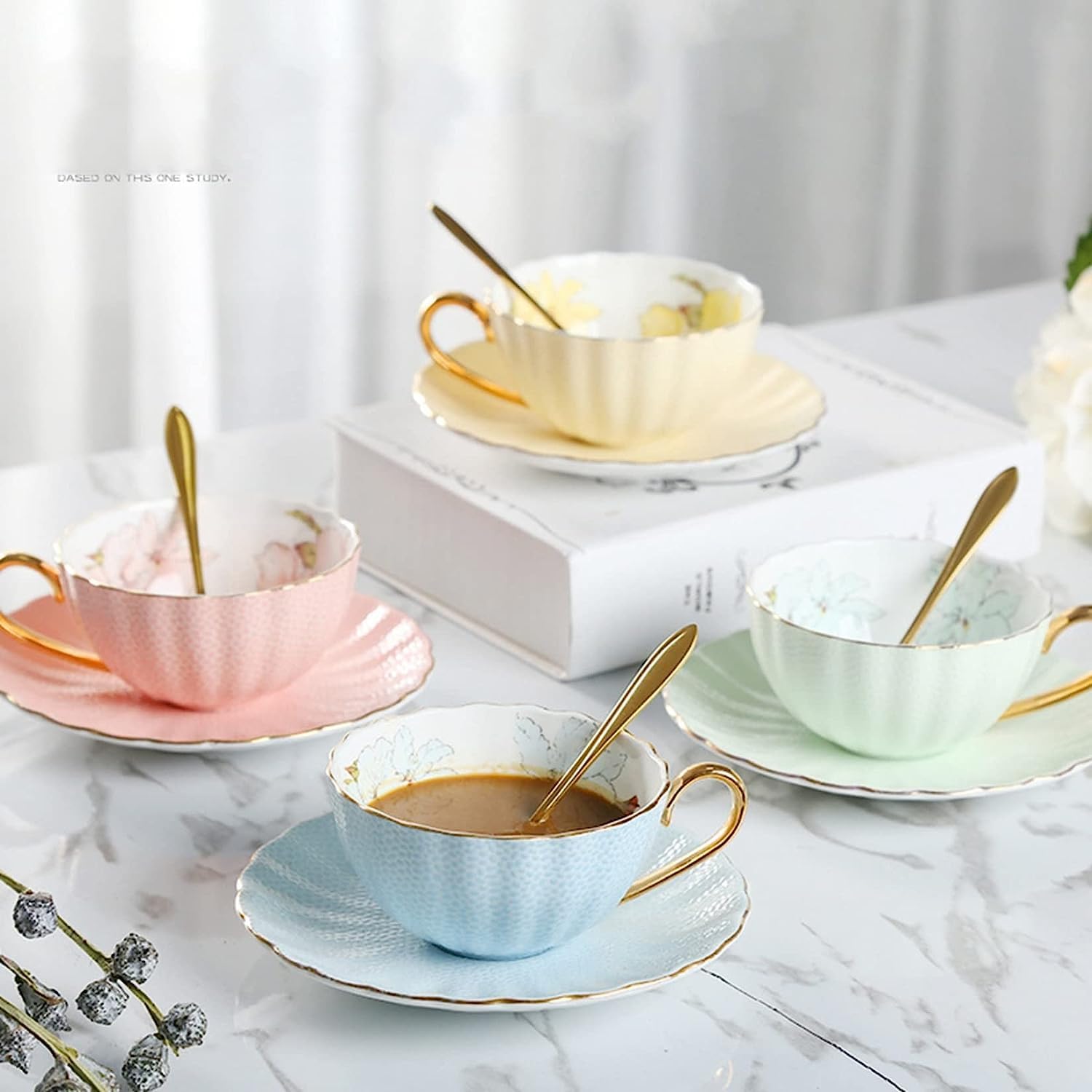 可愛い コーヒーカップ ソーサー ティーカップセット 北欧 おしゃれ Coffee Cup ラテカップ ライトラグジュアリー絶妙なテ