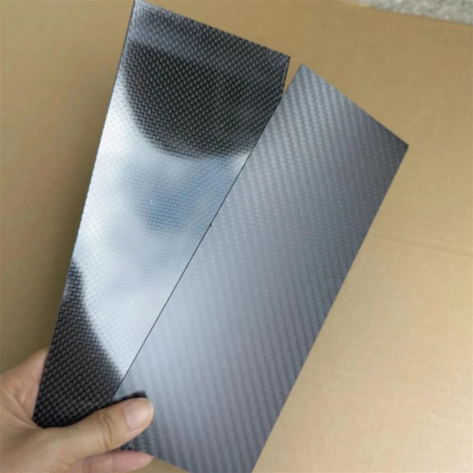 Kohlefaserplatte 1 Stück 100 mm x 250 3K-Carbonfaserplatten Carbon-Panel-Board 0,5 mm-5 Dicke Carbonfaser-Modellmaterial(4.0mm twill glossy)