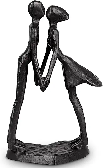 Affectionate Kissing Couple Metal Figurine - Romantic Heart Iron Sculpture