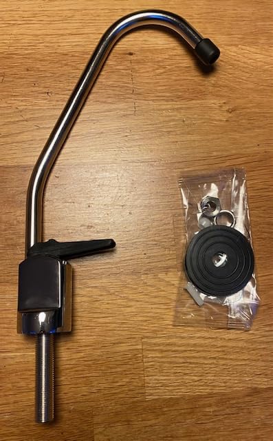 Cool Products Two Bend Lever Operated Drinking Water Faucet c/w 7/16" x 24 UNS Male & 1/4" Push Fitting - Image 2