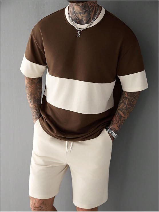 WDIRARA Men's 2 Piece Short Sets Graphic T Shirts and Drawstring Shorts