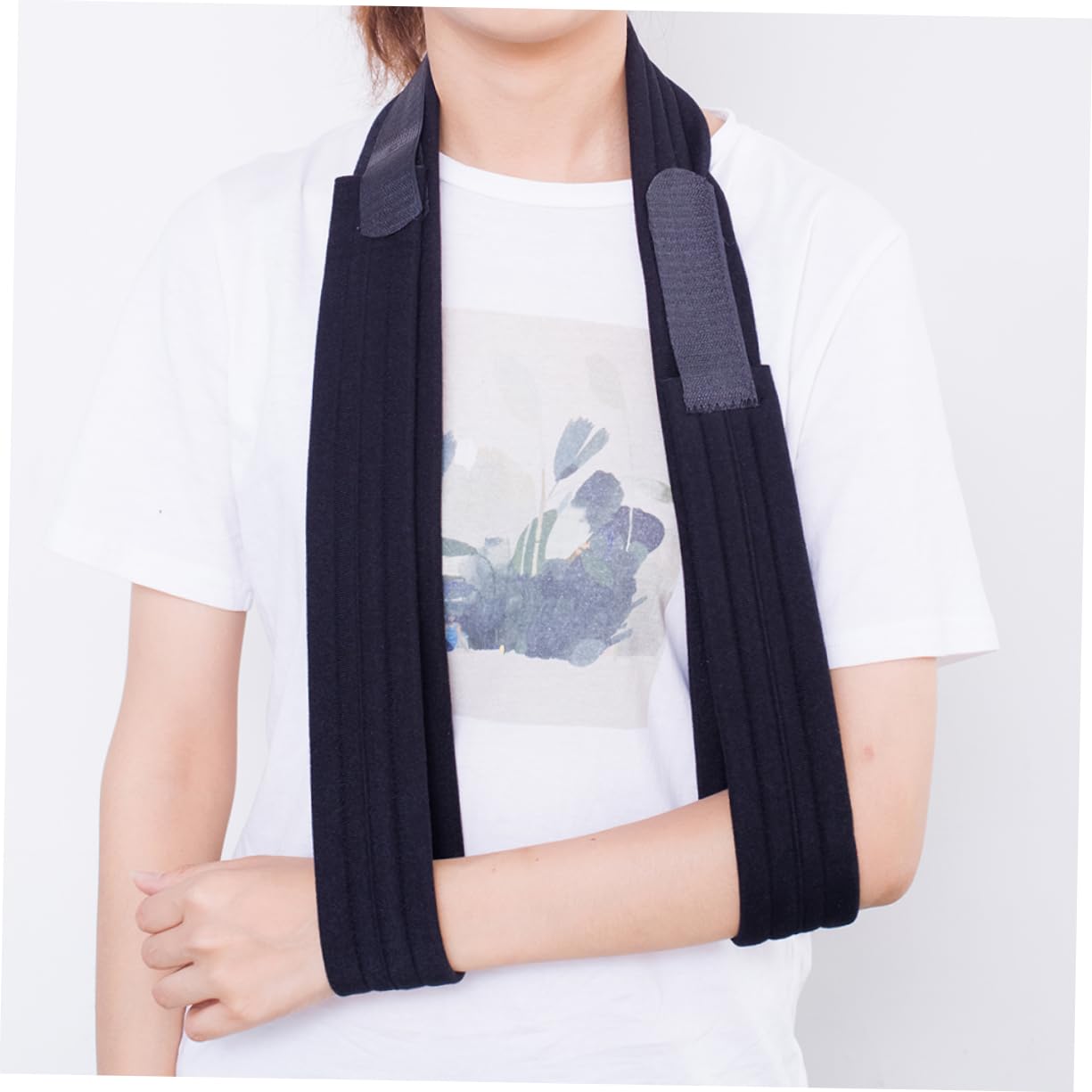 Beaupretty Adjustable Breathable Arm Sling Ergonomic Support Brace for Broken Fractured Arms Reversible Design Xl Black Comfortable Immobilizer for Shoulder Elbow Support