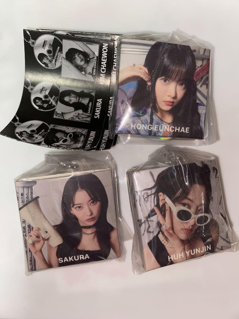 Amazon.co.jp: LE SSERAFIM CDチャーム サクラ ユンジン ウンチェ 
