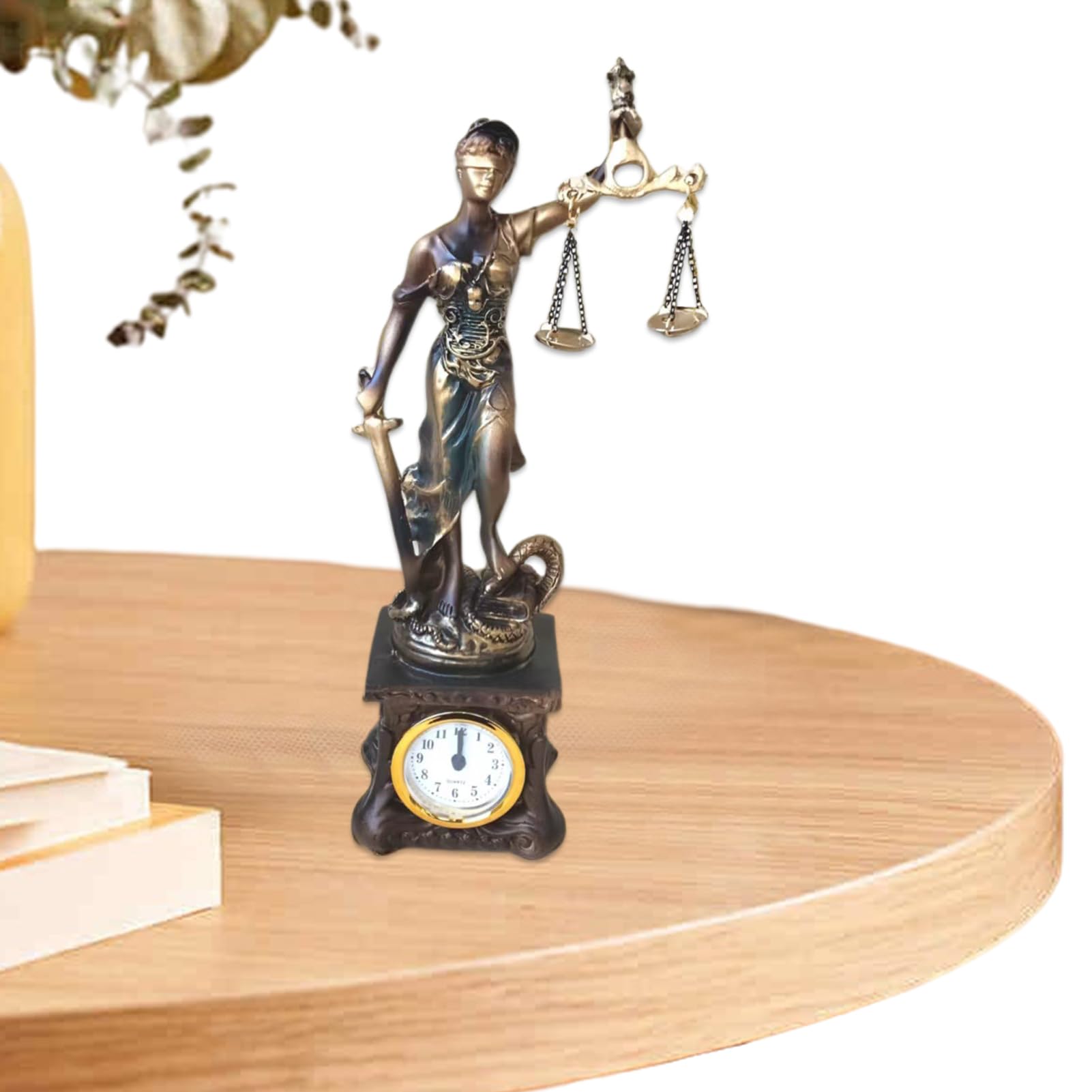 Statue Lady Justice avec horloge pour embellir votre bibliothèque de salon