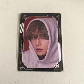 山田涼介 RED 通常版 初回限定盤2 特典 グッズ ビジュアルカード 61uAnHfimSL._UF350,350_QL50_.jpg