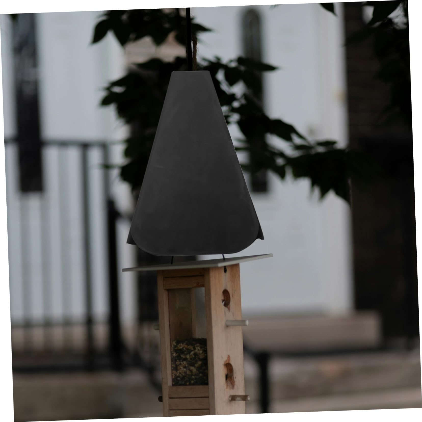 Baffle Protector para Comederos de Pájaros Barrera Resistente Exterior para Protección de Comederos Instalación y Duraderos