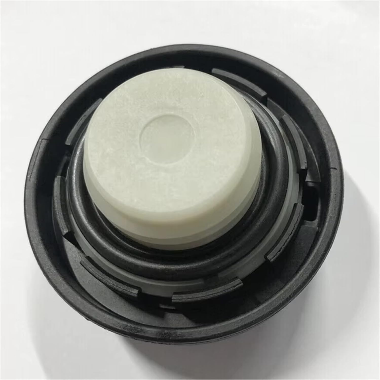 Engine Oil Cap For Kia For Spectra 1.8L 2.0L 2002 2003 2004 2005 2006 2007 2008 Car Engine Oil Filler Cap 6510-26600 2651026600