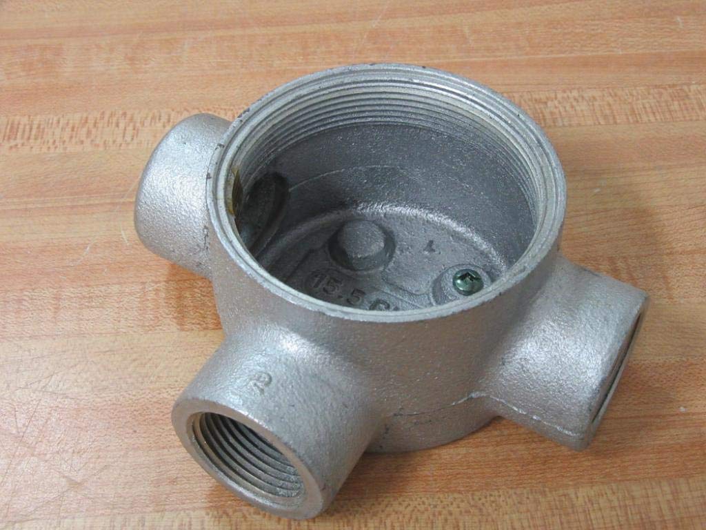 GUAT36 Electrogalvanized and Aluminum Acrylic Paint Feraloy Iron Alloy Conduit Outlet Box With Cover 3 Inch 15.5 Cubic-Inch Series GUAT Condulet