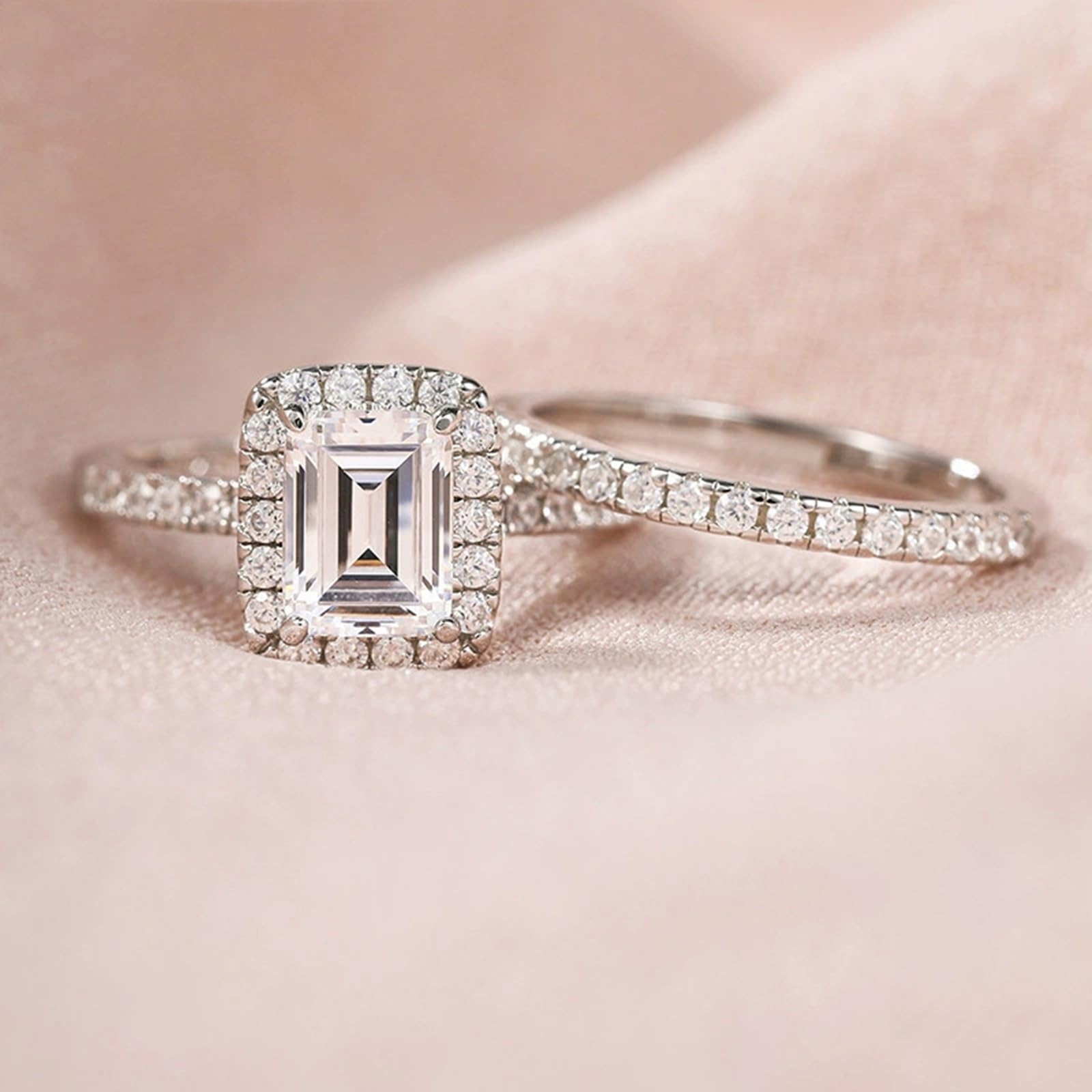 Anillo de compromiso rectangular de plata de ley 925 de 2 quilates para mujer, juego de 2 anillos de compromiso de oro con circonita cúbica de 6 x 8 mm