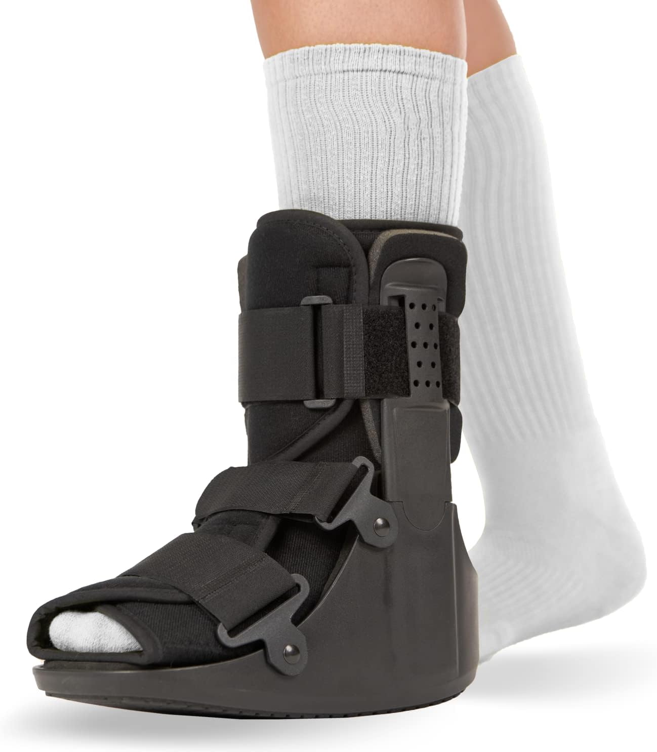 BraceAbility Short Walking Boot - Orthopedic Medical Walker Cast for Broken Toe Injuries, Sprained Ankles, Metatarsal Stress, Post-Op Support Left or Right Foot Fracture Shoe Fits Men and Women (M)