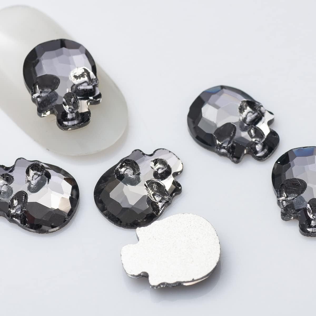 100Pcs 8X10Mm Skull Multicolor Flatback Crystal Rhinestones Design Glass Glitter 3D for Nail Art Decorations