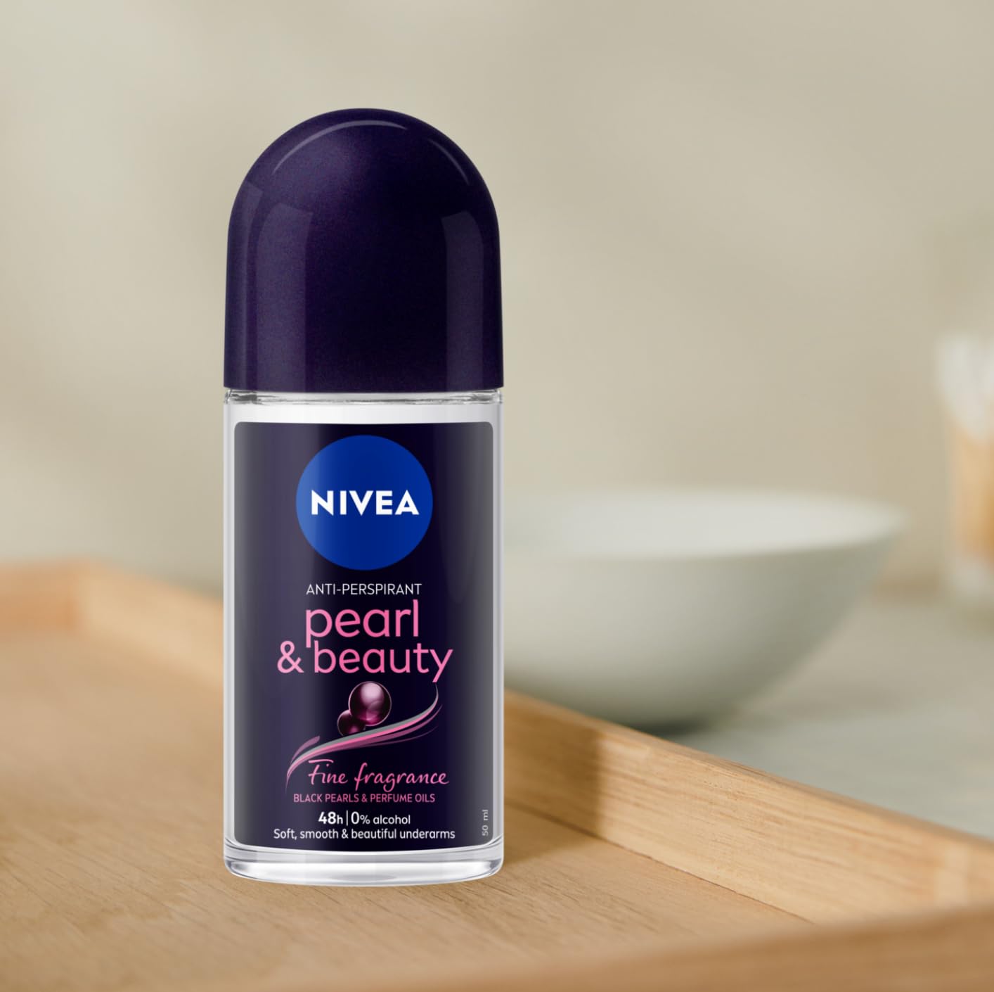 NIVEA Pearl & Beauty 48 H Antyperspirant w kulce dla kobiet 50 ml