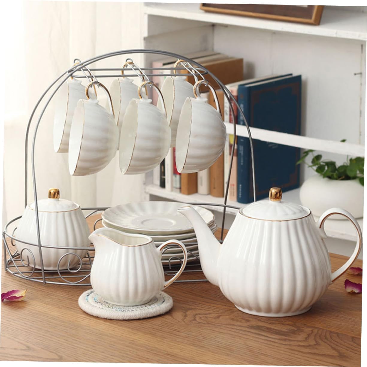 Homoyoyo European Style Ceramic Teapot with Elegant Design for Afternoon Tea and Coffee Water Pot for Home