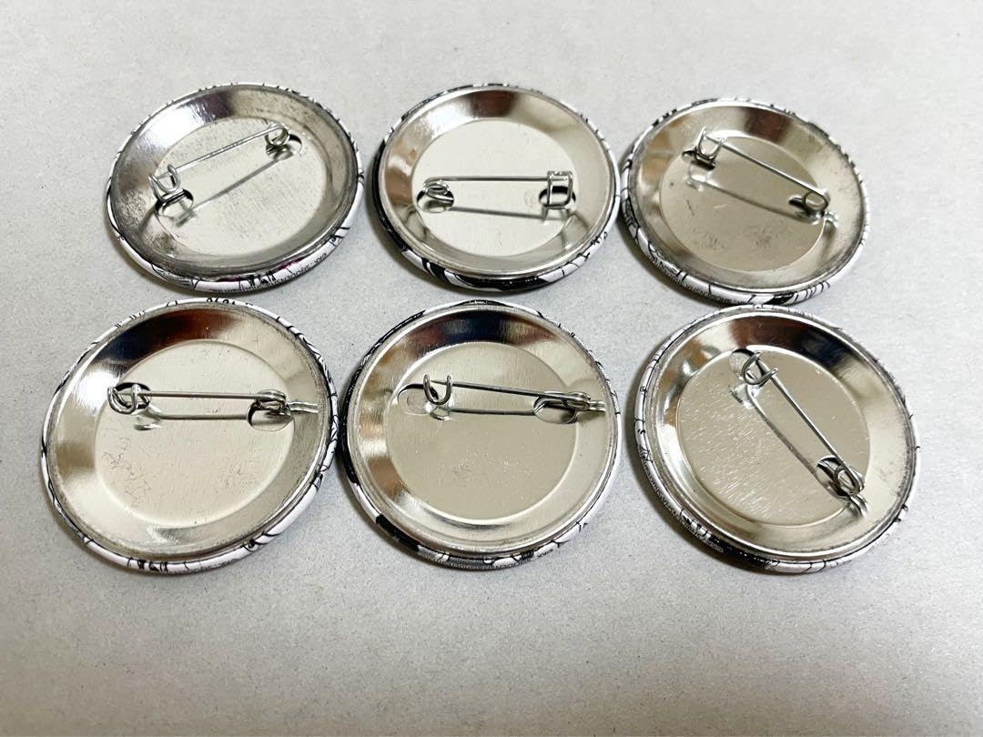 Amazon.co.jp: 紀伊カンナ 缶バッチ 海辺のエトランゼ 春風の