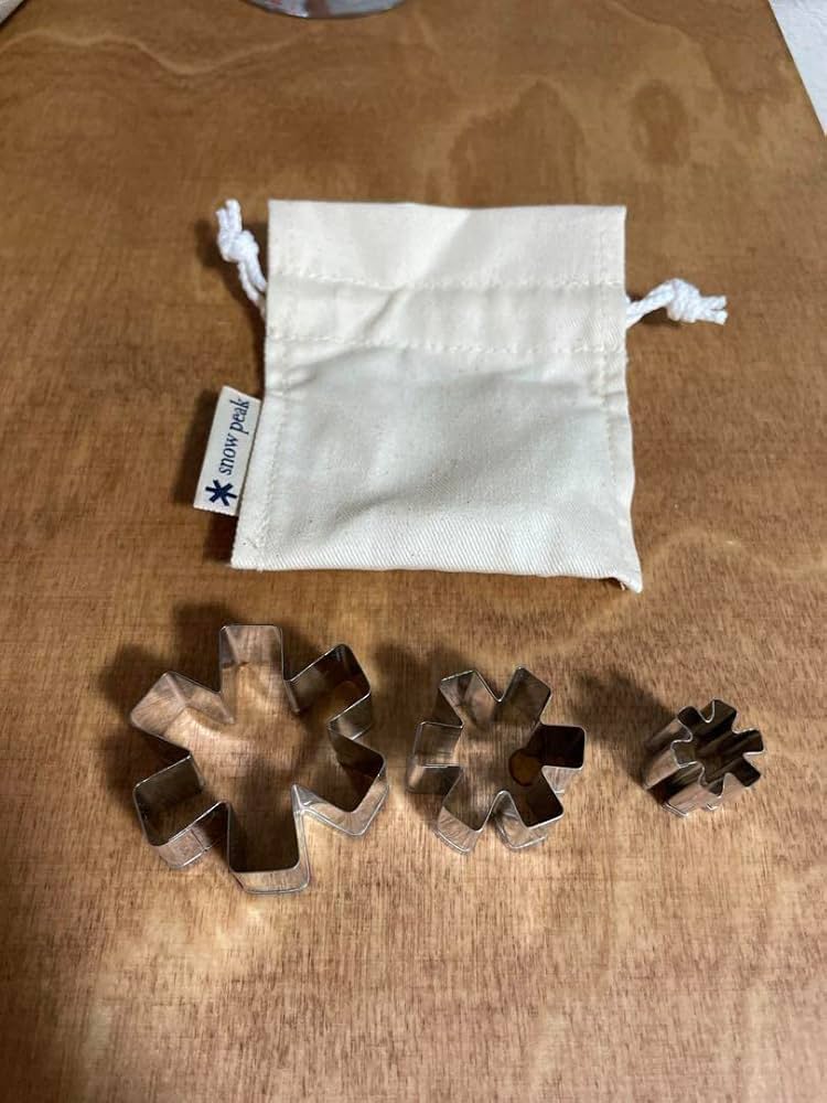 スノーピーク　アスタリスク　抜型 Amazon.co.jp: スノーピーク アスタリスク抜型 型抜き : ホーム