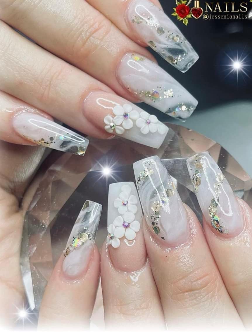 HaFLoNa- Set 24Pcs Blossoms - Enhance Your Artistic Projects with 3D Acrylic Flowers Handmade For Nail - Short & Medium Size | Exquisite Floral Accents for Crafts and Designs (Blossoms)