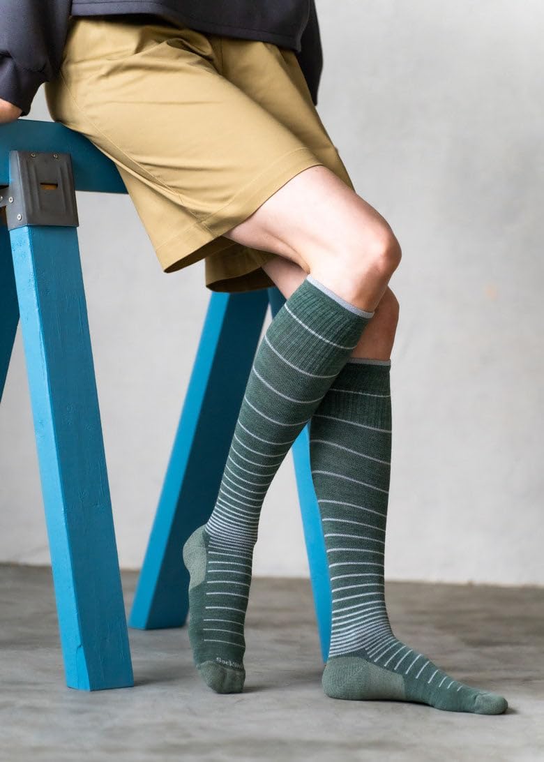 Sockwell Women's Circulator Moderate Graduated Compression Sock - Image 2