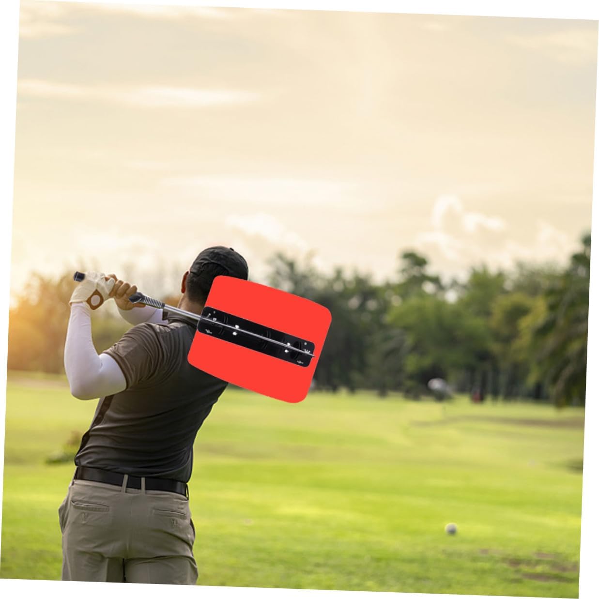 Wakauto Golf Swing Trainer Practice Tool with Fan, Swing Grip Trainer for Wrist Control, Indoor Outdoor Golf Training Aid Equipment for Men and Women Random Color