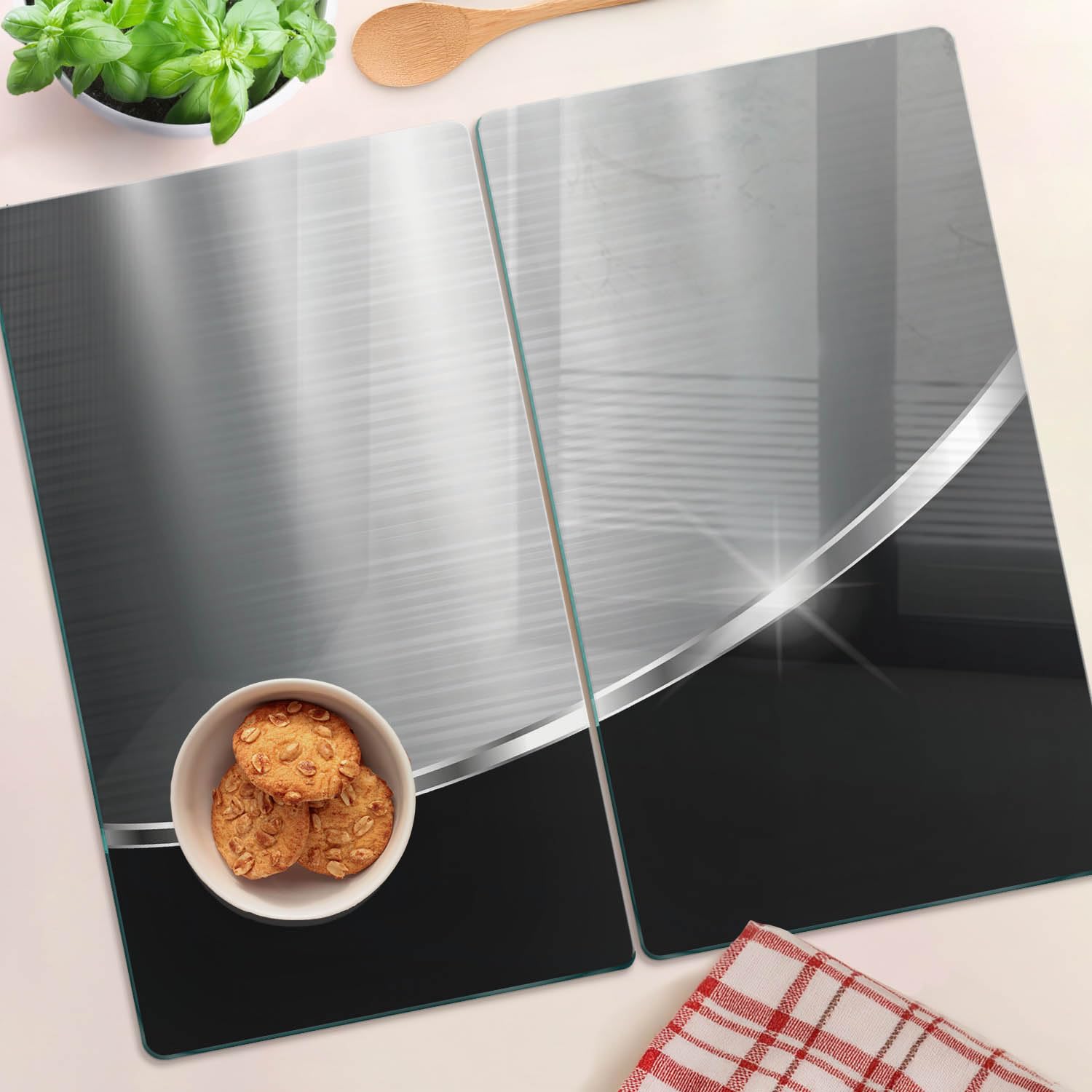 Planche De Cuisine En Verre Tulup 60x52 Cm – Fond Métallique Argenté Moderne