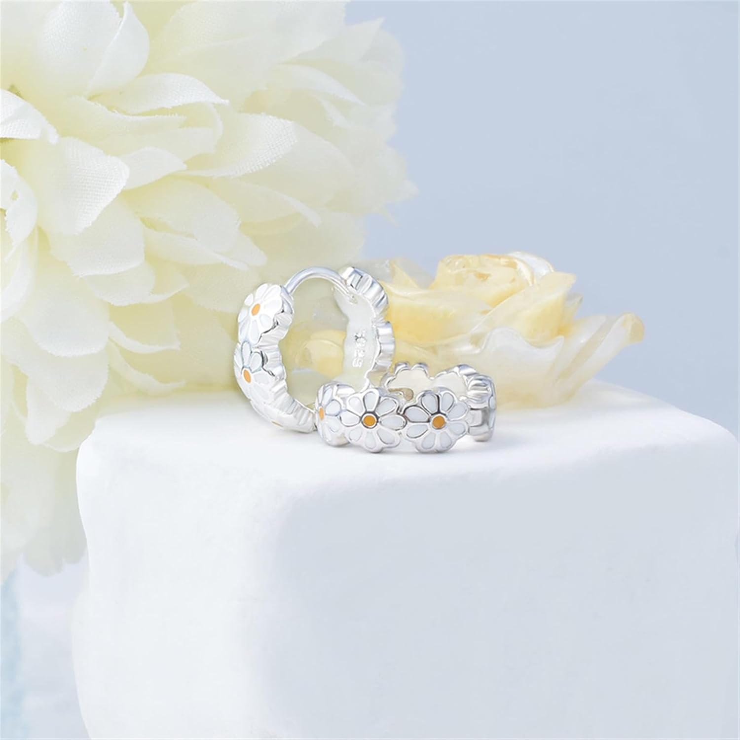 S925 Sterling Silver Small Daisy Hoop Earrings White Simple Drip Glue Flower Earrings Sweet Cute Sunflower Cartilage Huggie Earrings for Women Bff Birthday Gifts Beach Jewelry for Summer - Image 3