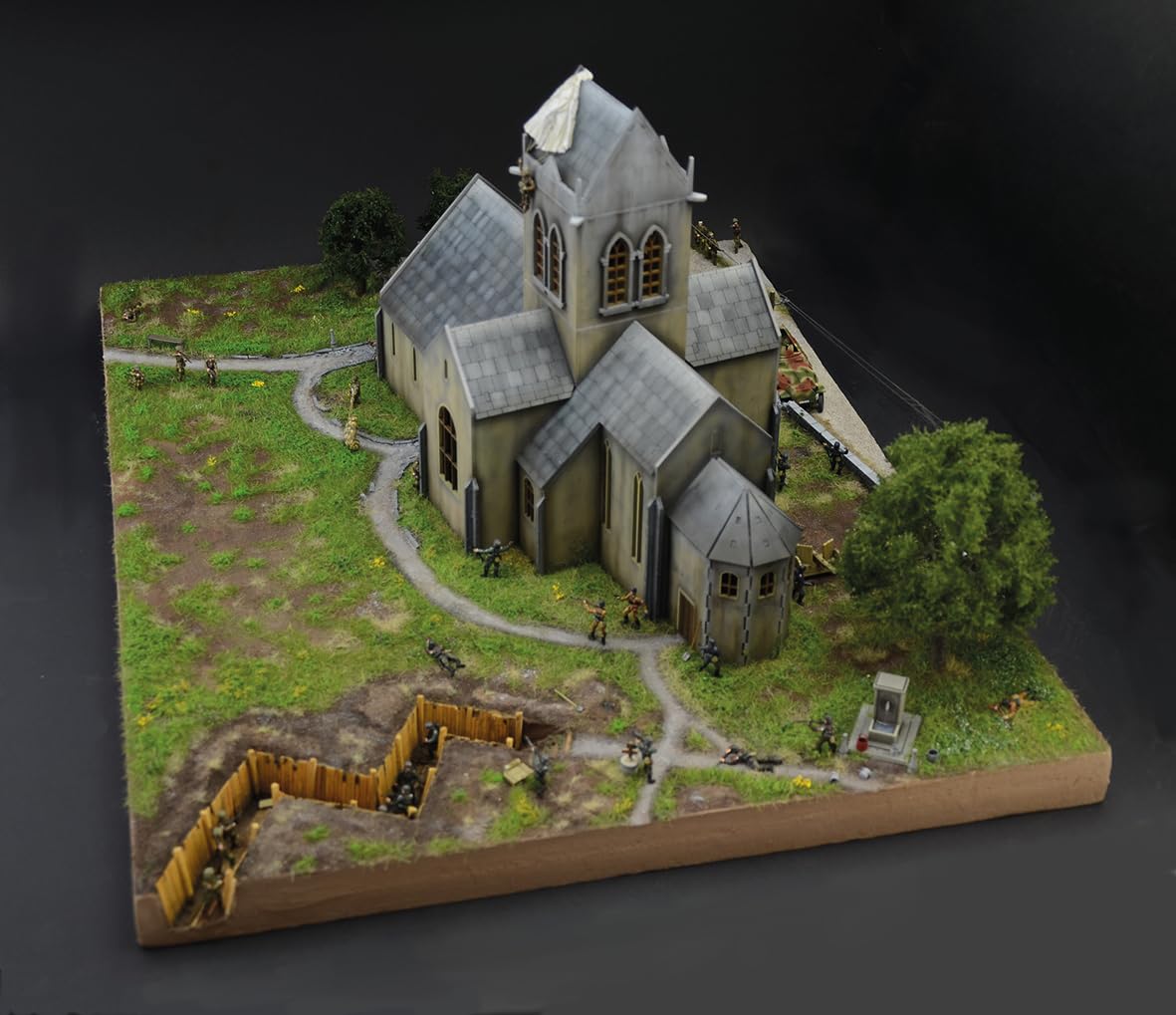 Italeri 6199 1:72 Battle of Normandy St.-Mère-Église – Modélisme, kit de construction, modélisme, bricolage, loisirs, collage, kit en plastique, fidèle aux détails