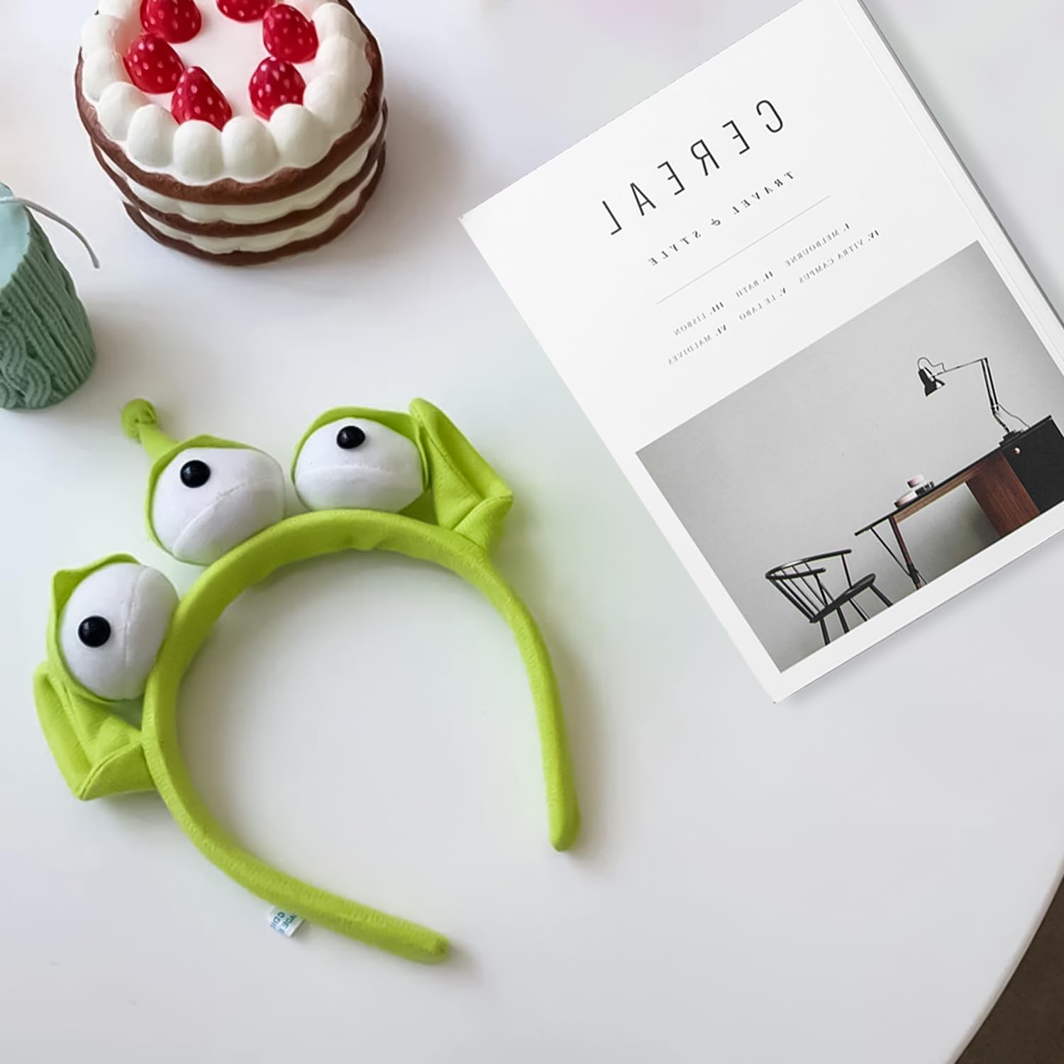 JNAWA 2Pieces Three-Eyed Headband Plush Funny Anime Hairpin Cute Green Monster Headband Suitable Anime Photo Headwear for Women Taking Photos - Image 2