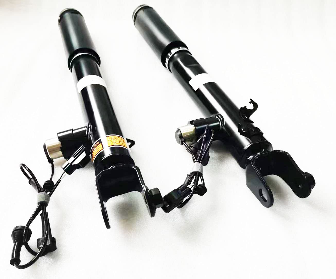 LUFT MEISTER Left & Right Rear Shock Absorber With Electronic