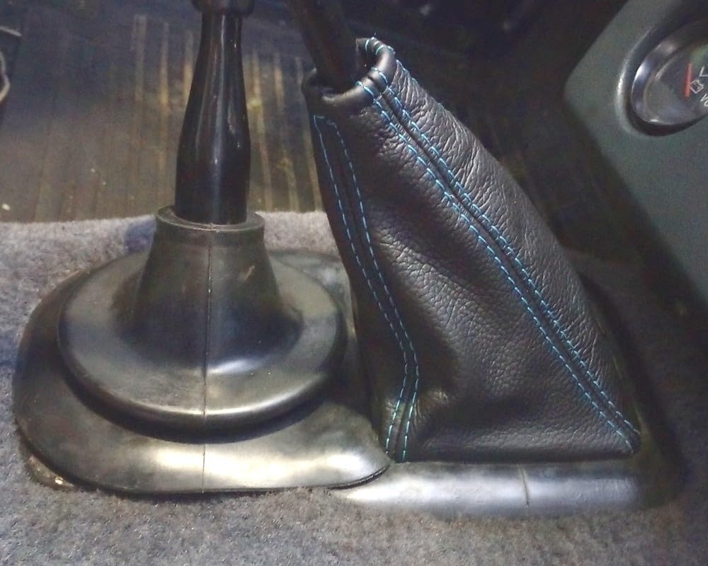RedlineGoods Shift Boot - 4WD Compatible with Toyota Hilux 1981-83. Tailor Made - not Universal. Genuine top-Grade Italian Tan Leather with Black Thread