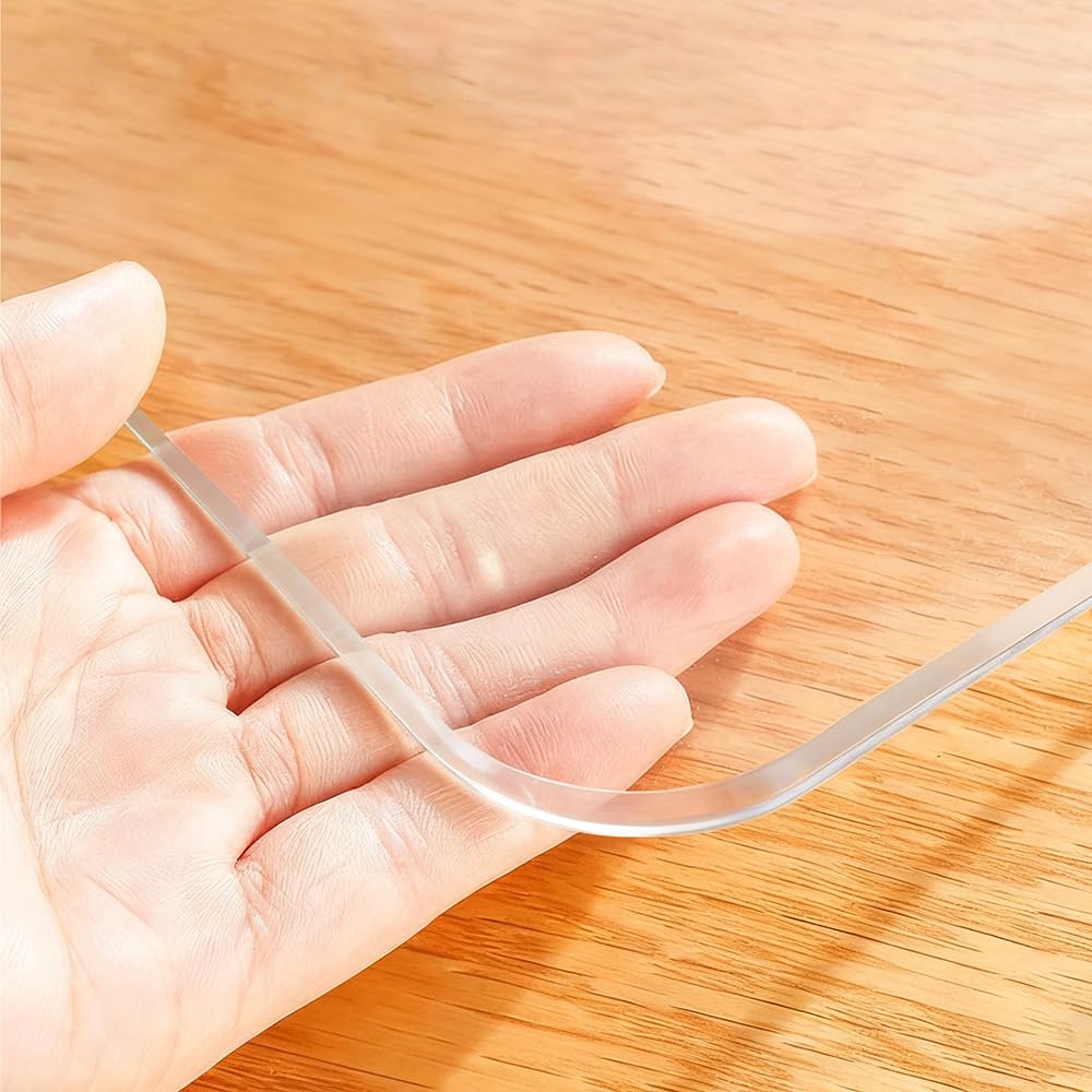 Nappe PVC Transparente，Nappe Transparente Épaisse，Épaisseur De 1,4 Mm, 90 x 180 Cm, Résistant Aux Taches, Protège-Table pour La Maison Et l'Extérieur, Facile à Nettoyer Et Durable