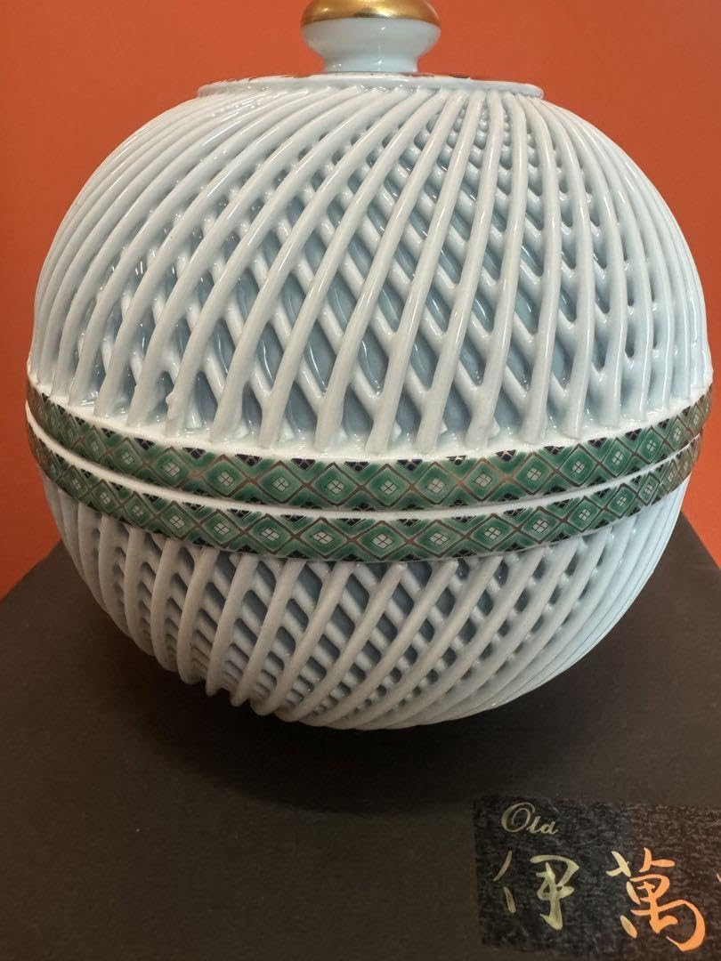 1570  林九郎作　小物入れ　ボンボニエール　金彩　未使用 Amazon.co.jp: 1570 林九郎作 小物入れ ボンボニエール 金彩 : 文房具