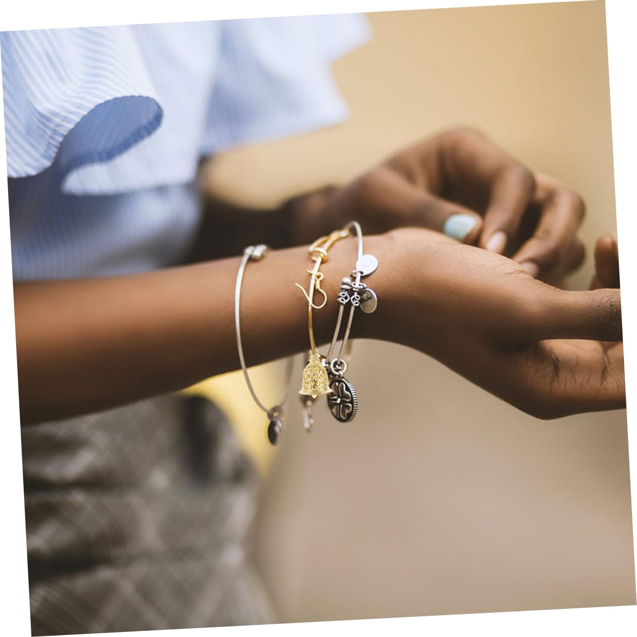 Mobestech 4 Set Ciondoli Campane Rame Per Da Te Confezione Da Mini Campane Pendenti Per Creazioni Artigianali Per Gioielli Decorazioni E Charms Natale 12 Pezzi * 4