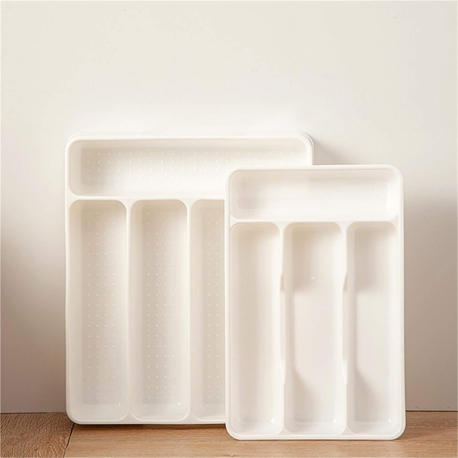 Lot de 2 organisateurs tiroir cuisine avec séparateurs réglables, boîte rangement for ustensiles (couteaux, fourchettes, cuillères, baguettes), plateau intégré Pour Ustensiles(Black,17.7x27x4.5cm)