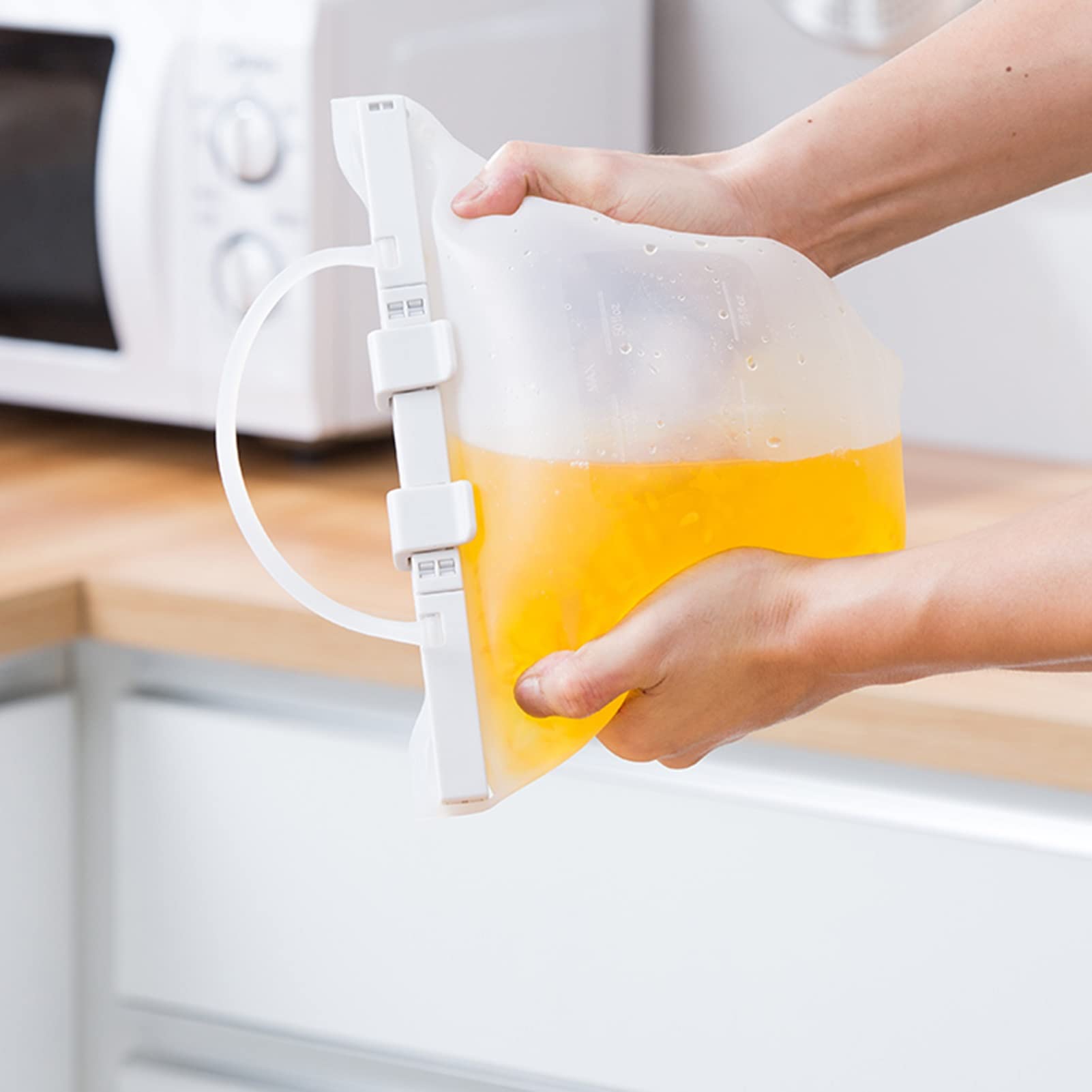 Wiederverwendbare Lebensmittel-Aufbewahrungstasche aus Silikon, Stand-Up-Lebensmittel-Aufbewahrungsbehälter aus Silikon, Gefrierschrank, Ofen, Mikrowelle, Spülmaschine, auslaufsicher ( Color : White ,