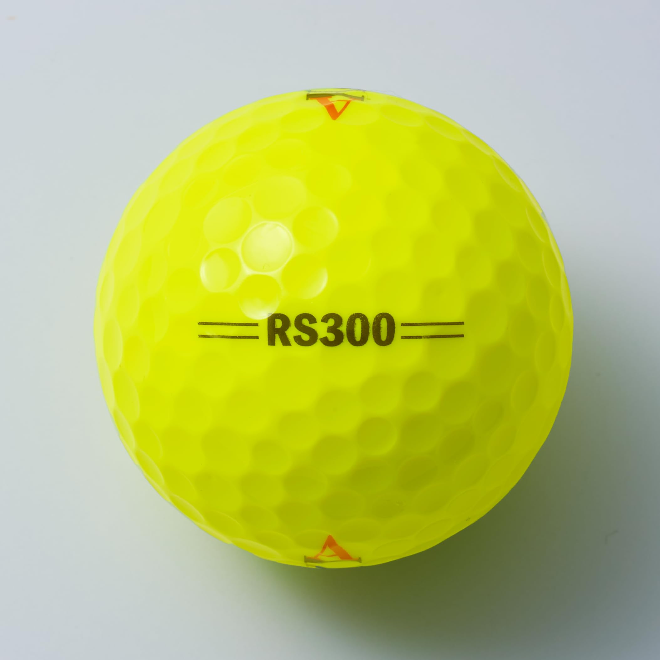 ALPHA　アルファ RS300 ゴルフボール Amazon.co.jp: ALPHA(アルファ) ゴルフボール 1ダース (12個入) =RS300
