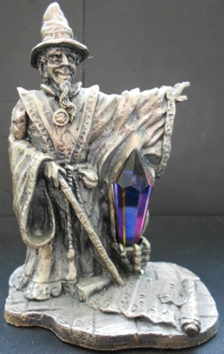 TUDOR MINT MYTH AND MAGIC WIZARD OF SCROLLS 3140 : Amazon.co.uk