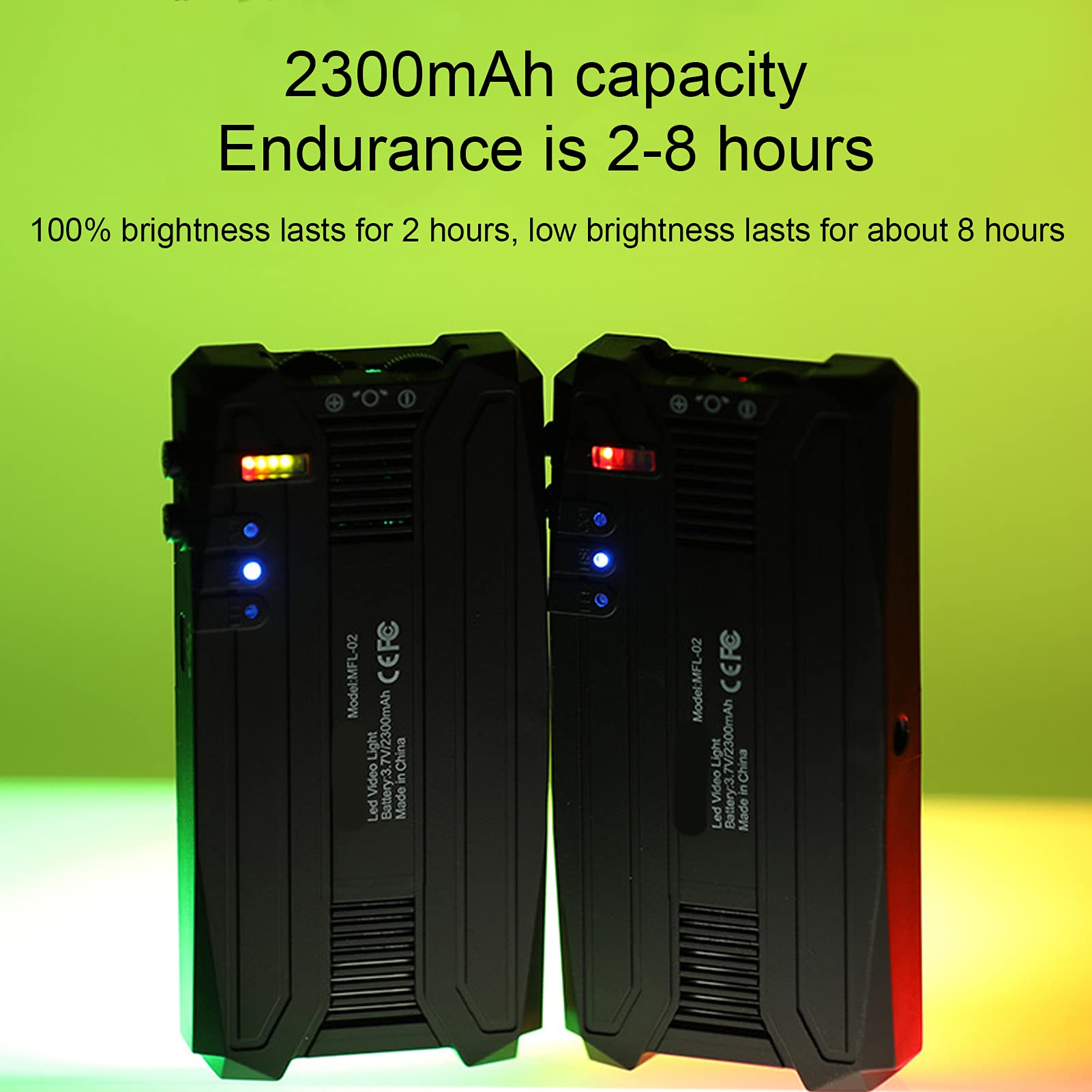 Mini luz de relleno LED, luz de video RGB de color completo Luz de cámara LED Lámpara de bolsillo SLR pequeña recargable de 2300 mAh, con cabezal de bola para zapatos fríos, para disparar y grabar vid